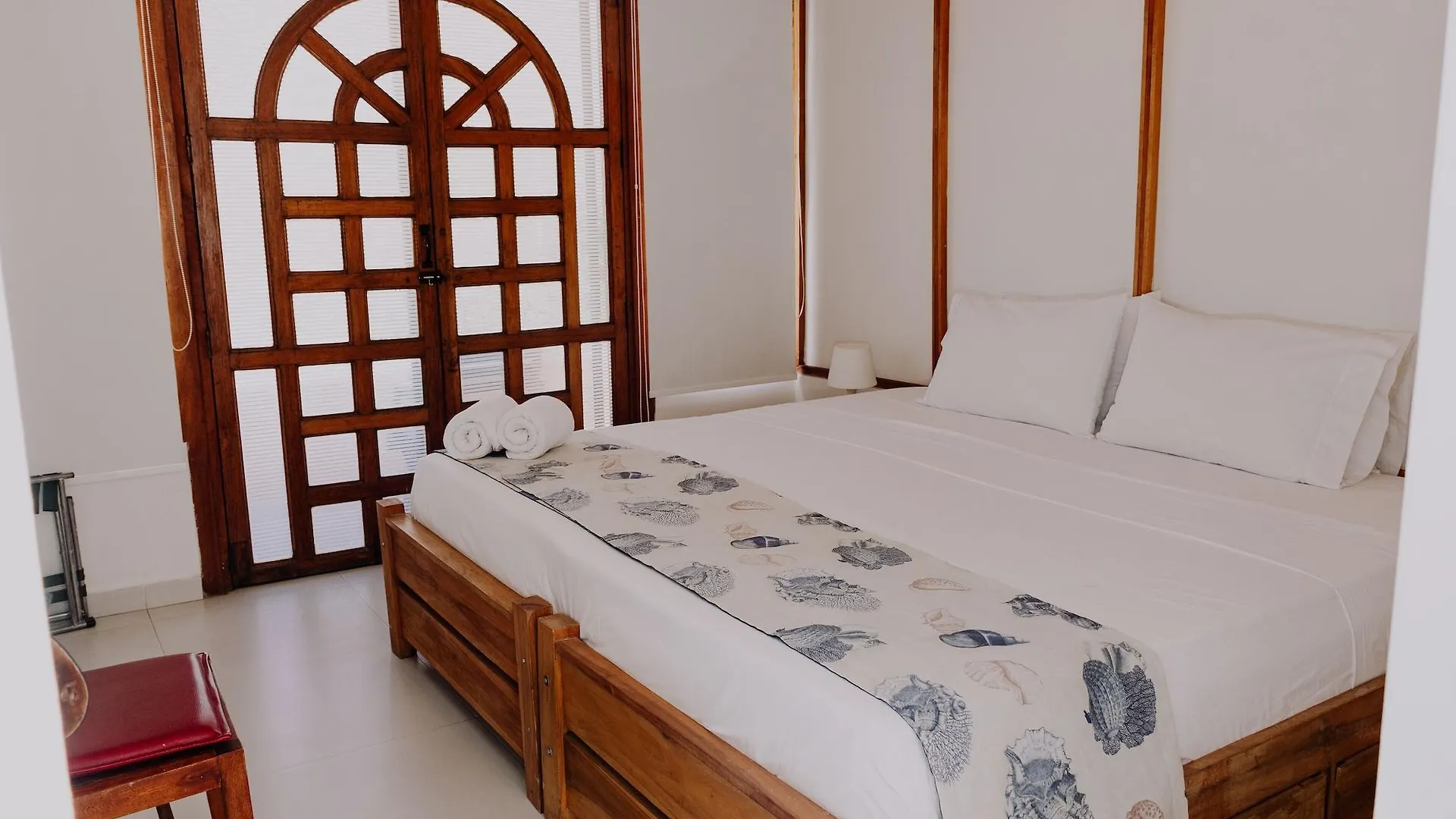 Nautilus Plaza Hotel