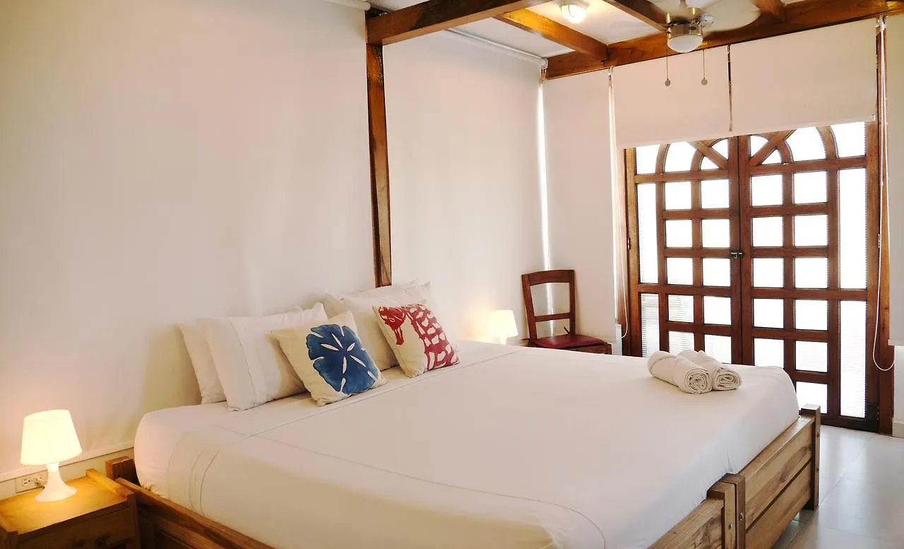 Nautilus Plaza Hotel Colombia